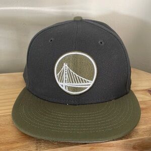 New Era 7 3/8 Golden State Warrior fitted hat.